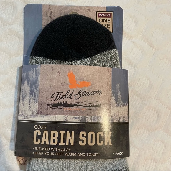 Field & Stream Cabin Socks Cozy Warm Gray Women’s One Size Aloe Infused Gift - Picture 2 of 5